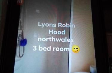 Deluxe 3 bedroom Lyons Robin hood oaklands with free wifi free sky - Photo 13