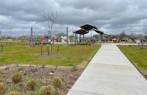 4-BR Getaway Ideal for Families - Foto 18