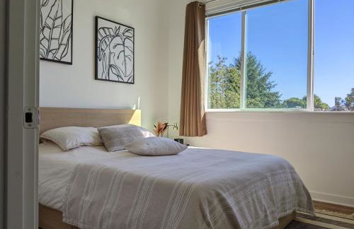 A premier smart condo with parking - Foto 1