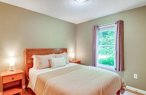 Campton Cottage with Hot Tub, Near Hiking and Climbing - Foto 15