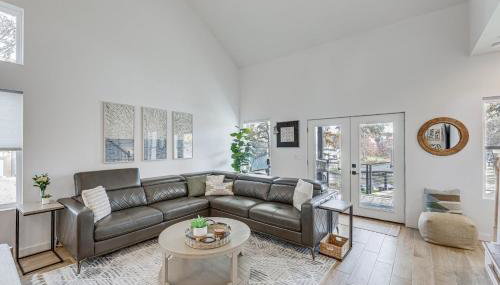 Pet-Friendly Lake LBJ Retreat with Deck and Hot Tub! - Foto 4