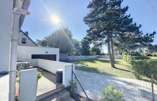 Escapade à 700m de la mer, parking et terrasse le capucin - Foto 2