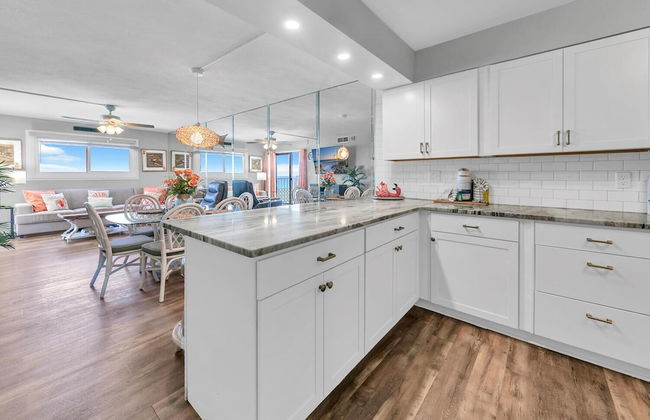 Regency Towers 1204 - Foto 1