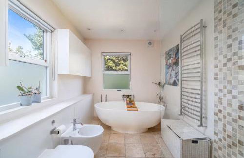 Charming Two-Bedroom in Shepherds Bush - Foto 11