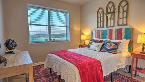 NEW Oak Lodge at Little Ranches 5 min to Square - Foto 4