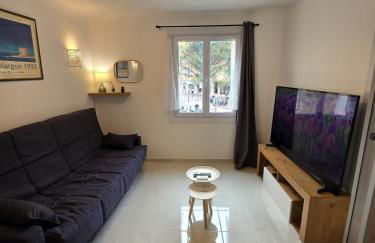 L'Alphonse l Near the Port l Shellter Rentals - Photo 17