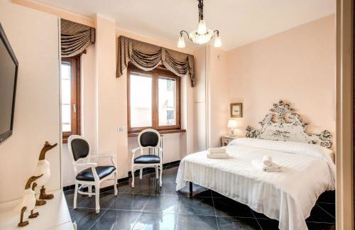 La Dolce Vita Of Via Veneto - Prestigious Apartment With Wonderful Terrace In the Historic Center - Foto 5