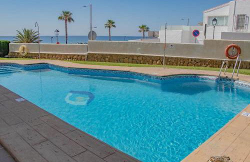 Apto Julia 1ª Línea De Playa - Foto 2