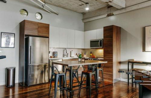 Luxury Downtown Dallas Retreat with Parking, Pool, Gym - Foto 63