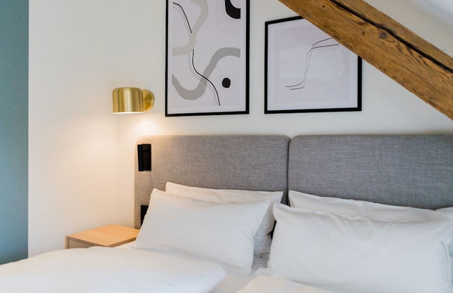 Bob W Peterhof - Photo 21