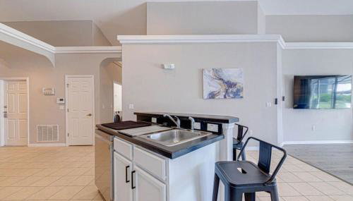 Open plan pool home sleeps 12 - Foto 3