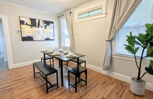 Cozy Gem 18Min to EWR, 8min > NYC Train + Parking - Foto 30