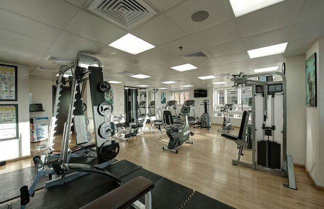 Number One Tower Suites - Photo 61