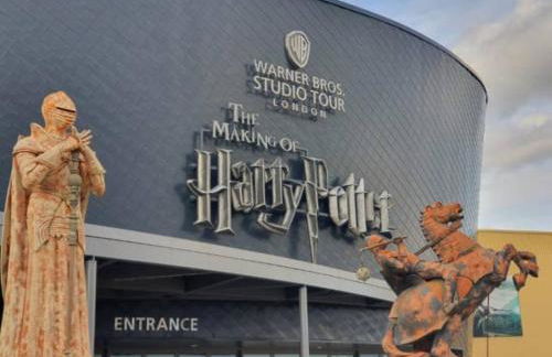 Large Luxury 5BDR Home 2 Bath and Free Parking - Foto 38