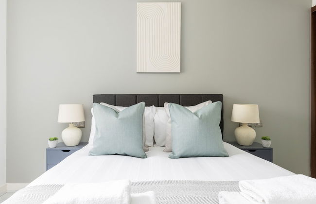 Luminous 2 Bed Balcony Flat in Islington - Foto 20