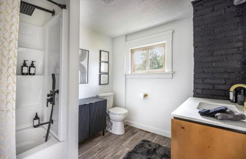 The Akron Retreat: Modern 3-Bedroom Oasis - Foto 30