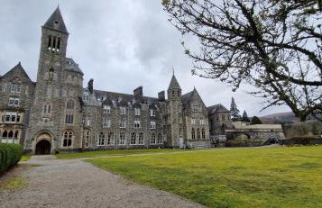 Glen Mor Apartment with pool on site - Foto 14