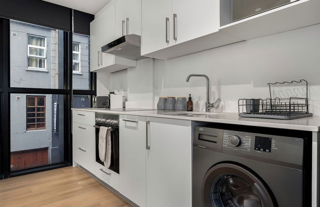 The Tokyo 003 - Photo 7