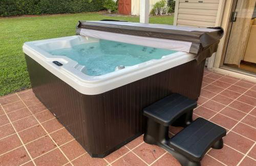3 Large Bedrooms Hot Tub Golf Cart - Foto 5