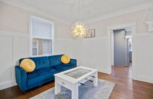 Main Street Oasis Pool and Hot Tub Sleeps 8 - Foto 6