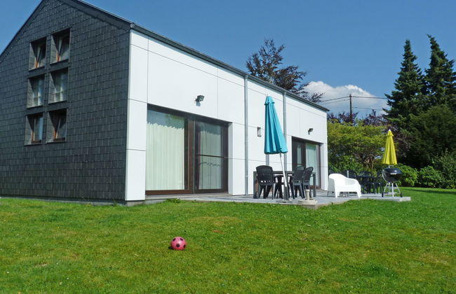 3 bedroom House in Bütgenbach with garden and terrace - Photo 17