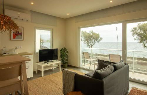 Bay House - Photo 28