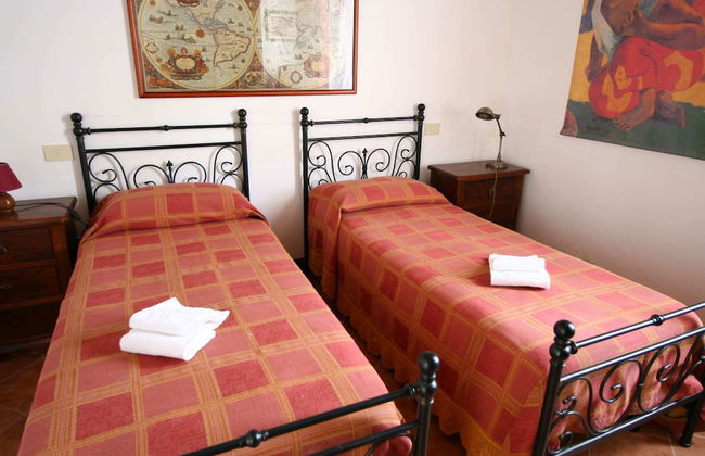 Rustic Tuscan Farmhouse - Foto 5