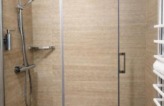 Serenity Luxe studio - Free Parking, Self check-in - Foto 13