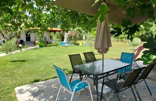 Bill & Eva's precious jewel - Photo 28