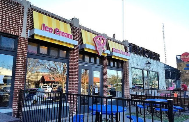 Comfy House With Fenced Yard I Step to Plaza Dist - Photo 43