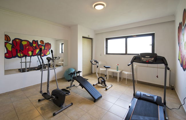 Xenos Villa 2 With 5 Bedrooms Private Swimming Pool, Near the sea - Foto 33