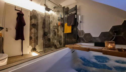 Loft mit Whirlwanne - Stadtnah! - Foto 2