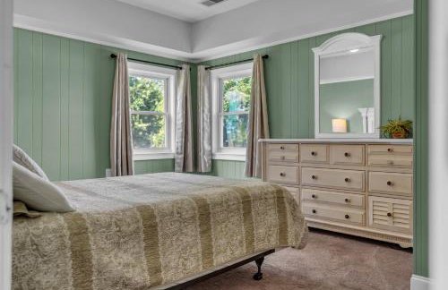 Lakefront Getaway - Dock, Pool, Sunset, Games - Foto 26