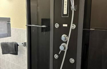 Large accommodation for up to 18 people near Halle Leipzig with Pool Table - Foto 25