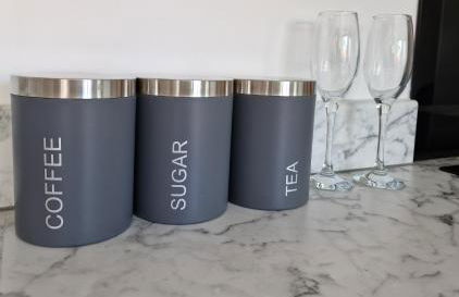 Chimes-Company & Family Stay, 2 Bedroom House with On Street free parking - Foto 12