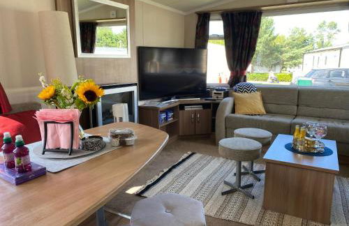Deluxe 3 bedroom caravan in Haven's Seton Sands Holiday Village,Wifi - Foto 15