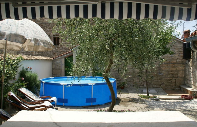 Stone Holiday Home in Peresiji With Pool - Foto 34