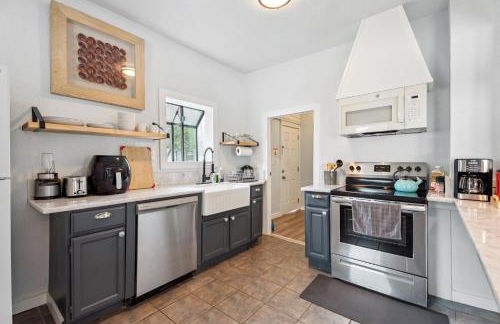 2BR Apt 8 min to Integris Monthly 20 Off #09 - Foto 3