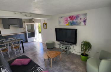 Jolie T2 indépendant dans une villa - Foto 1