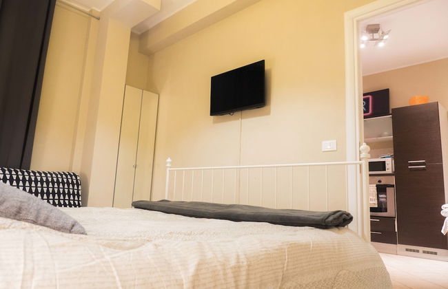 Casa Bella Marconi is an Apartment of 34 Square Meters. Clean, Bright, in the Heart of the City - Foto 16