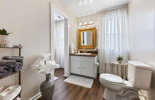 Beautiful Condo - King Bed - Free Waffle Breakfast - Foto 7