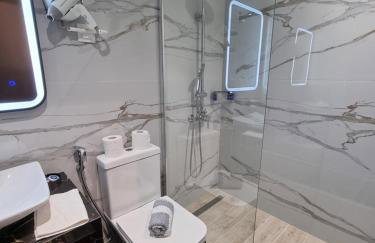 City Space Suites - Photo 16