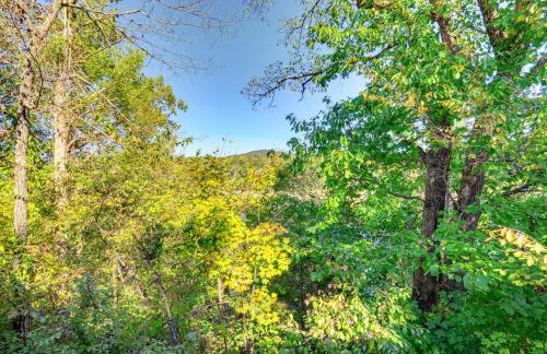 4 Mi to Cumberland River Cabin with Deck and Fire Pit - Foto 22