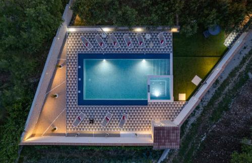 Apartman Strmota s bazenom i jakuzijem - Foto 9