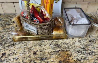 Beautiful 2 Bedroom Suite - Foto 27