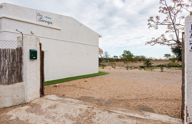 Cottage in Deltebre Near Far del Fangar - Foto 1