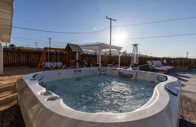 Desert Oasis Cozy Comfort Meets Outdoor Luxury - Foto 51