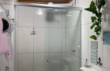 Suites Casa Azul-Vila do Abraão- conforto, limpeza, ótima localização - Foto 31