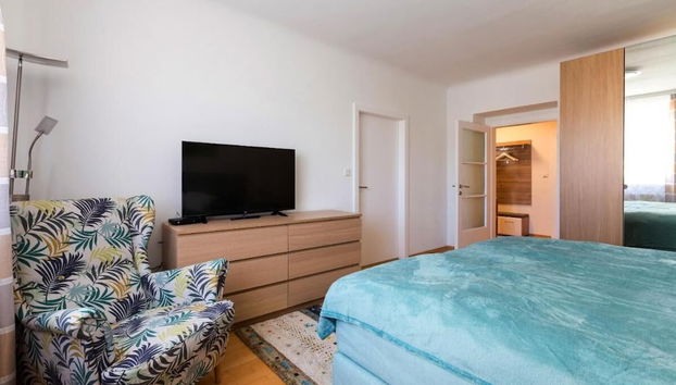 Apartment Rudolfspark Check in 15h to 22h Only - Foto 5, Habitación