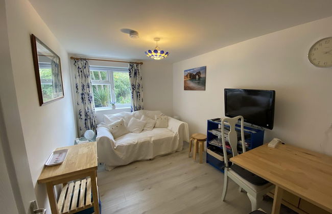 Self Catering Private Annex Near Ferndown - Foto 10